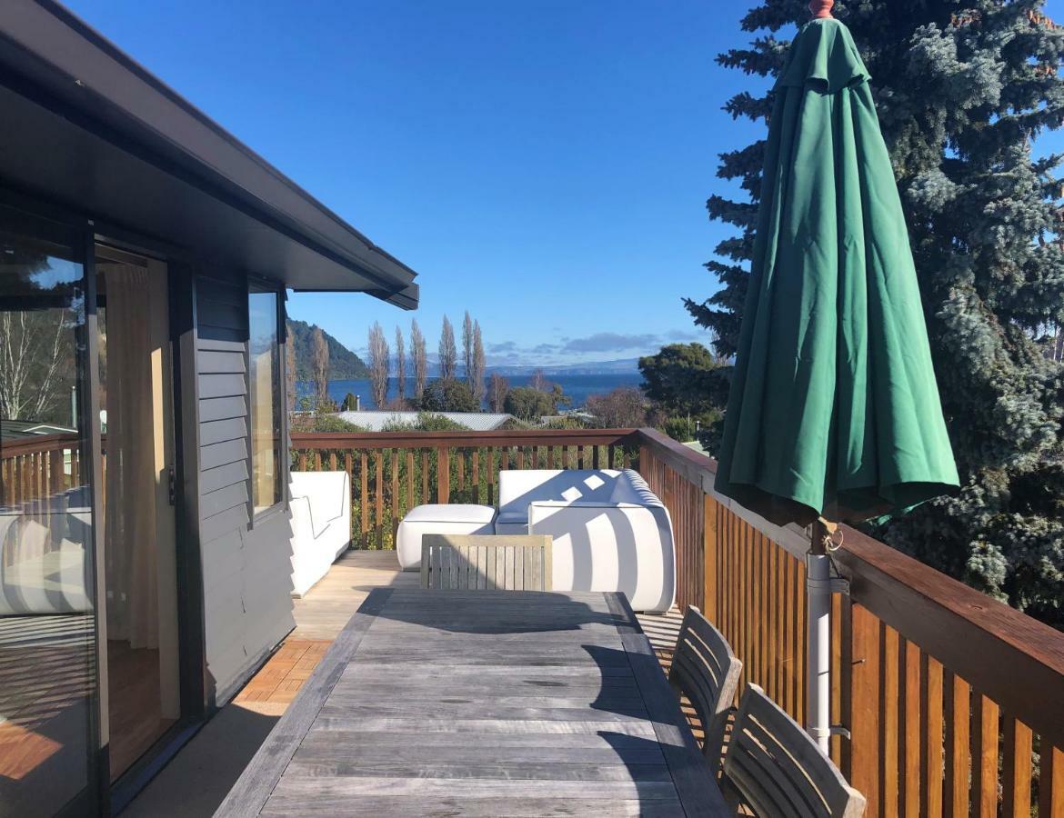 Kinloch Lakeview Lodge - Taupo Exteriér fotografie